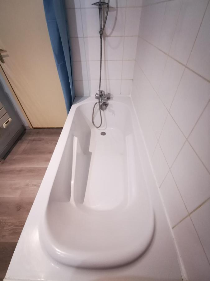 ヴィエンヌCharmant T2, Proche Gareアパートメント エクステリア 写真